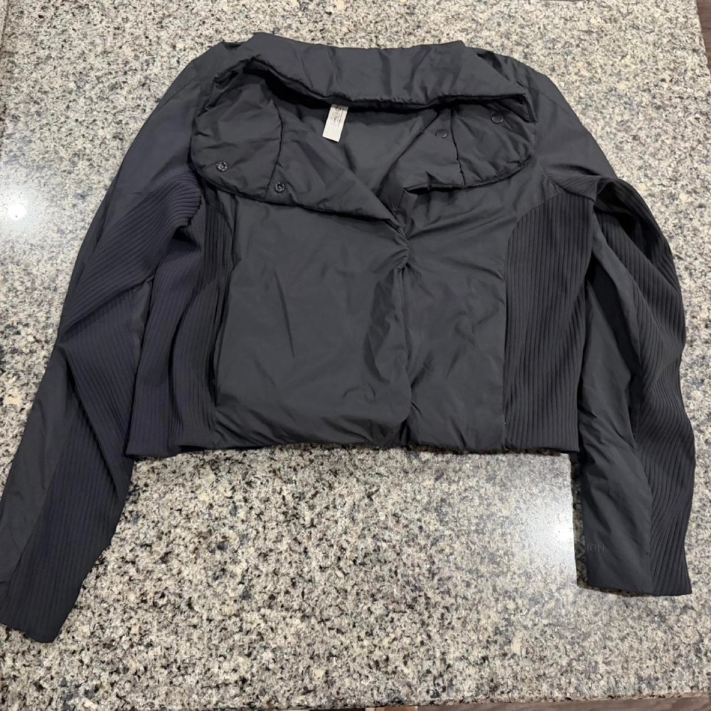 Lululemon Sleek City Jacket Black